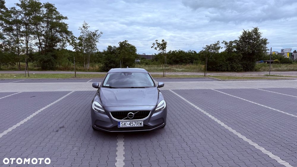 Volvo V40 - 2