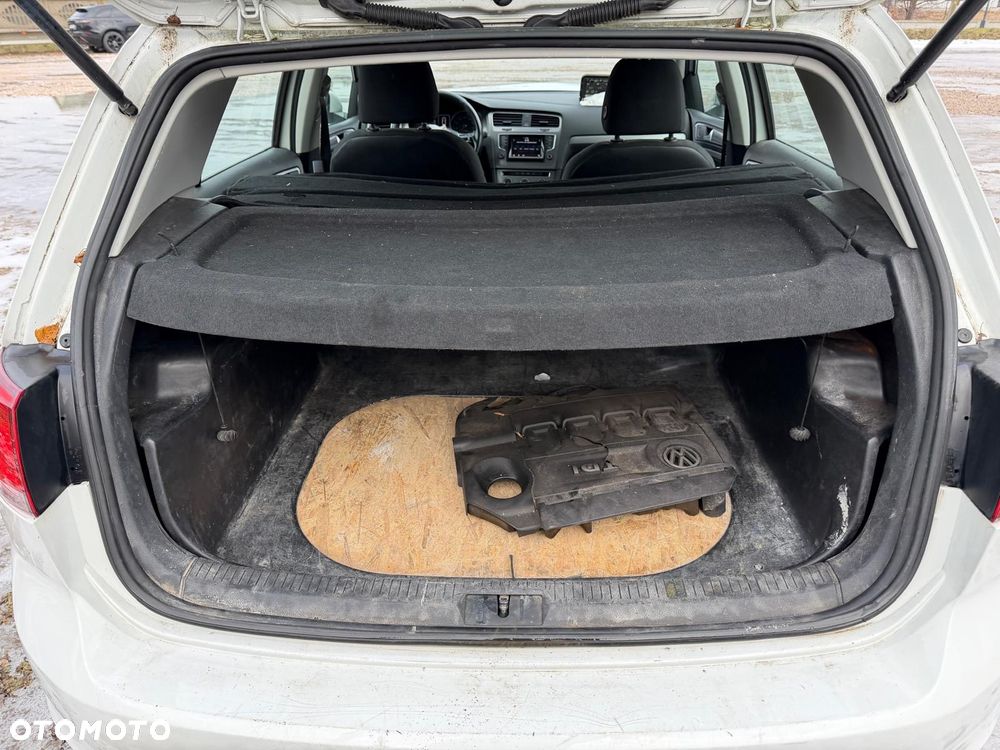 Volkswagen Golf 1.6 TDI BlueMotion Technology Trendline - 18