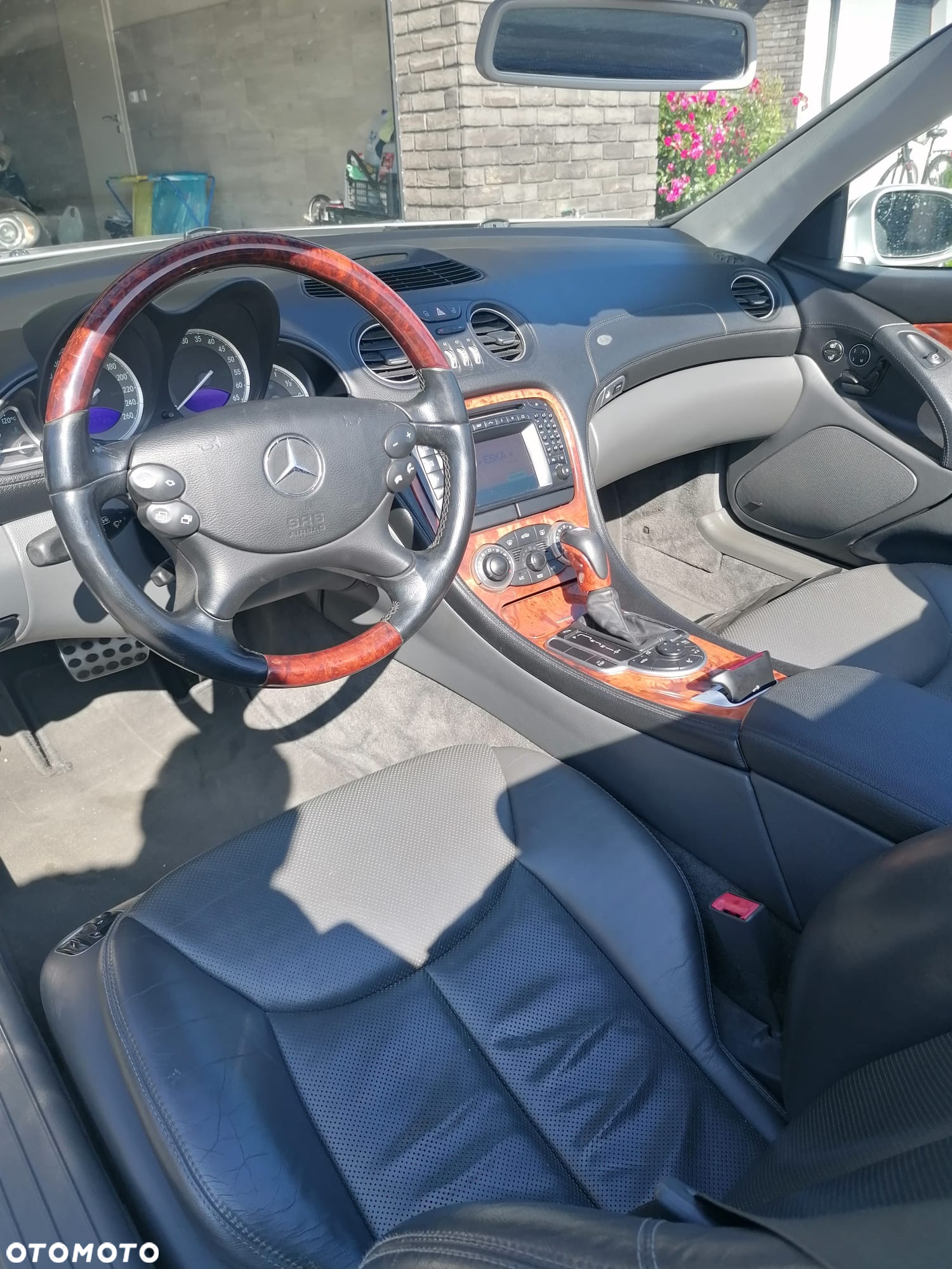 Mercedes-Benz SL 500 - 13