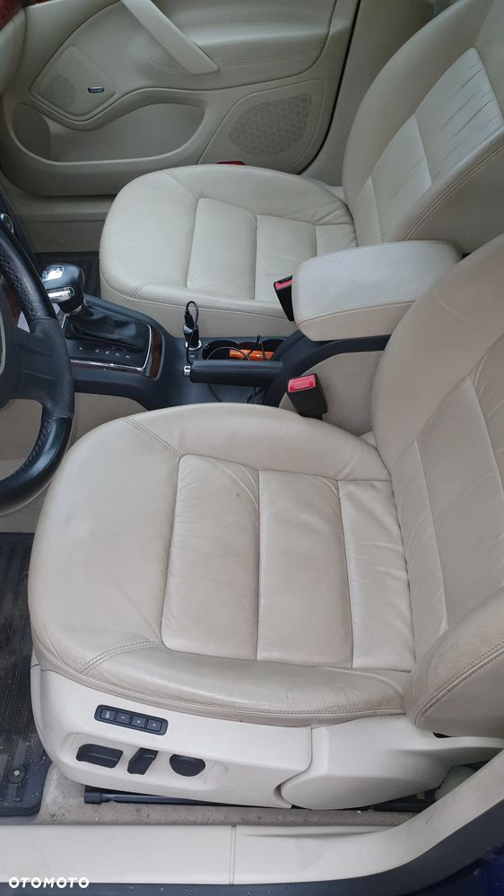 Skoda Octavia 1.8 TSI Ambiente DSG - 7