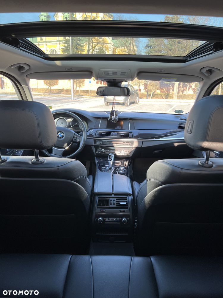 BMW Seria 5 520d - 10