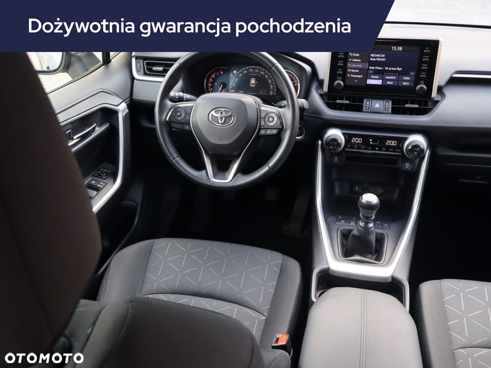 Toyota RAV4 - 9
