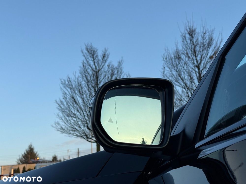 Mercedes-Benz GLE - 12