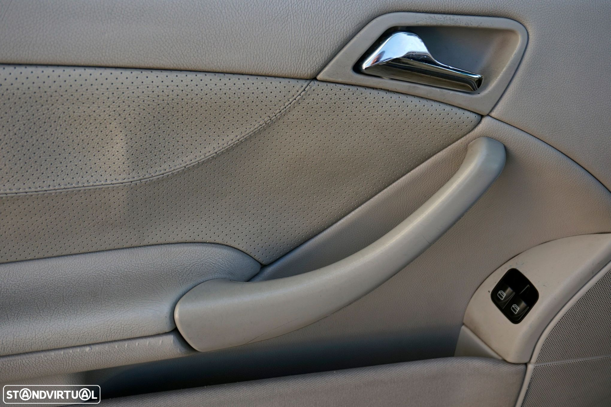 Mercedes-Benz C 220 - 13