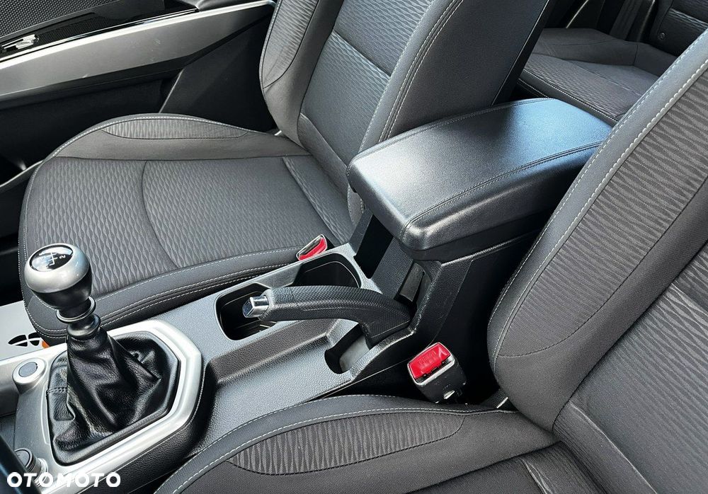 SsangYong/KGM Tivoli - 31