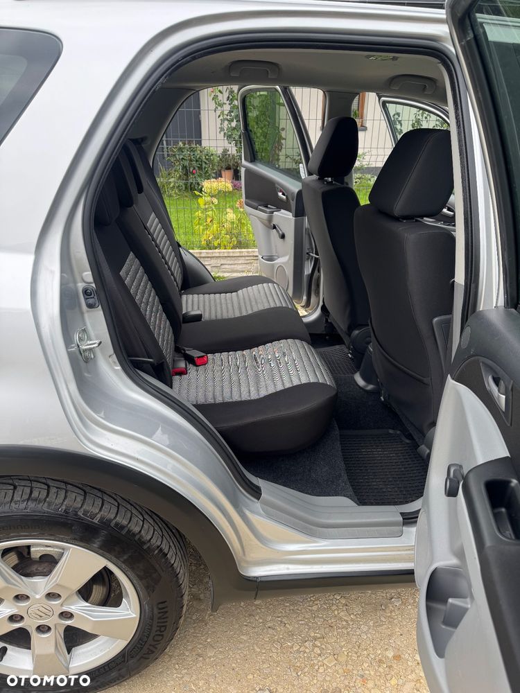 Suzuki SX4 2.0 DDiS 4x2 Style - 23