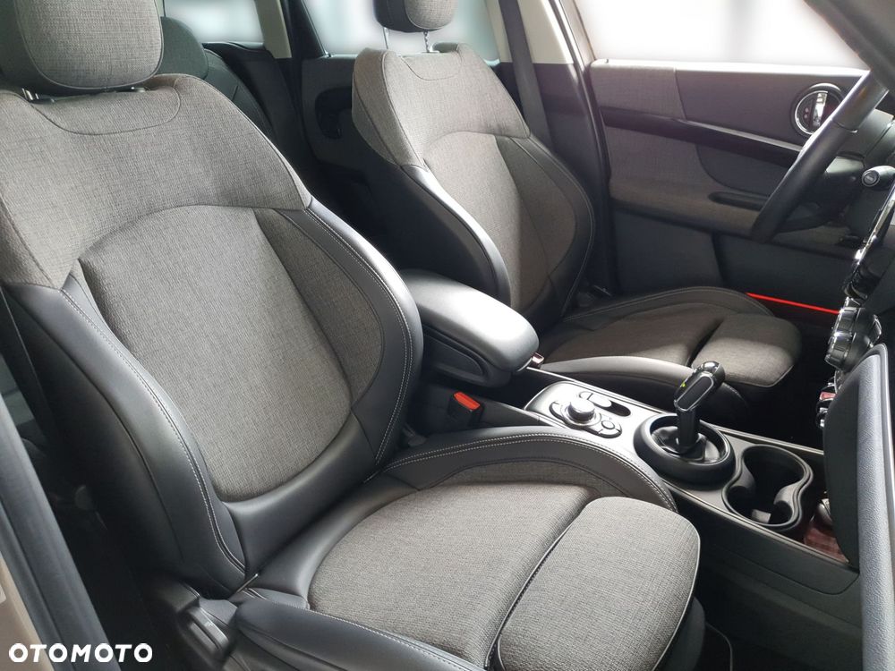 MINI Countryman Cooper Classic Trim - 23