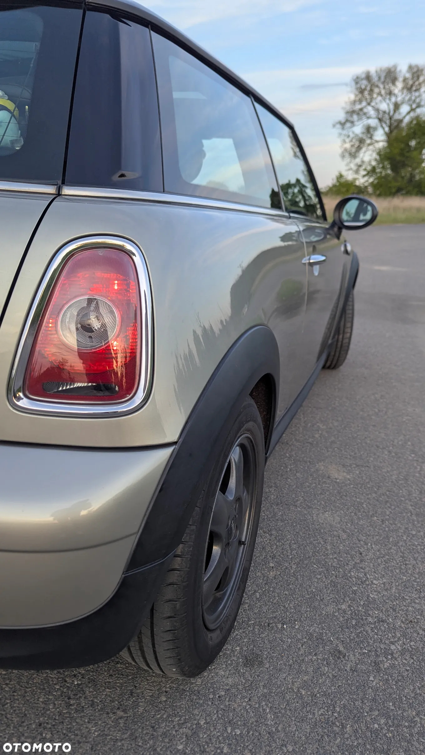 MINI Cooper Standard - 4