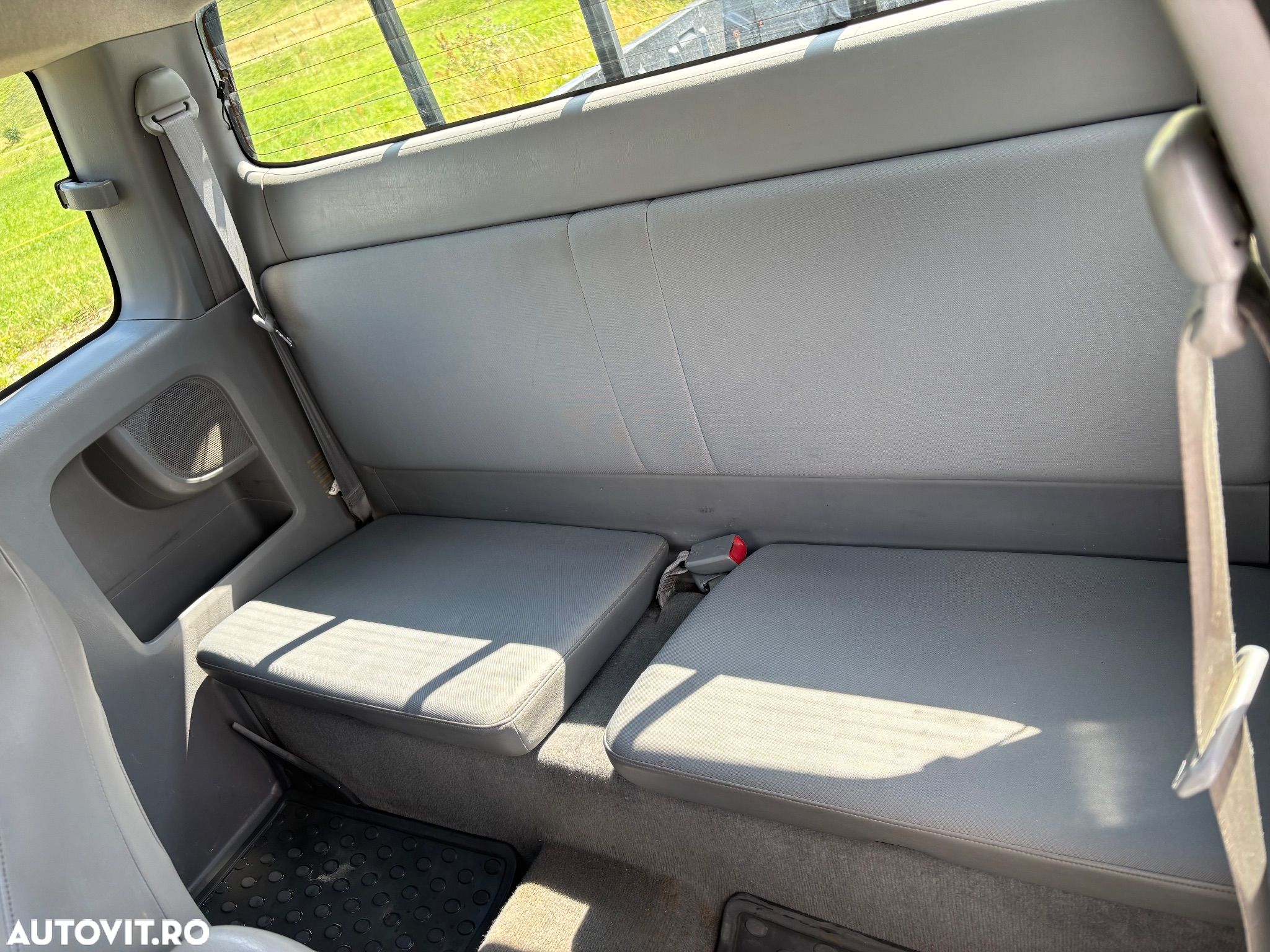 Toyota Hilux 4x4 Xtra Cab - 8