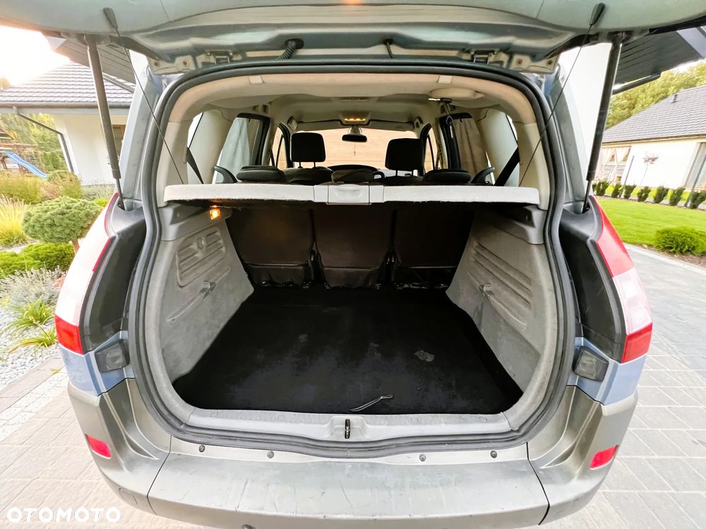Renault Scenic - 29