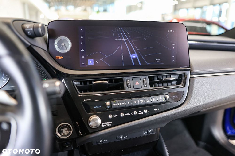 Lexus ES - 20