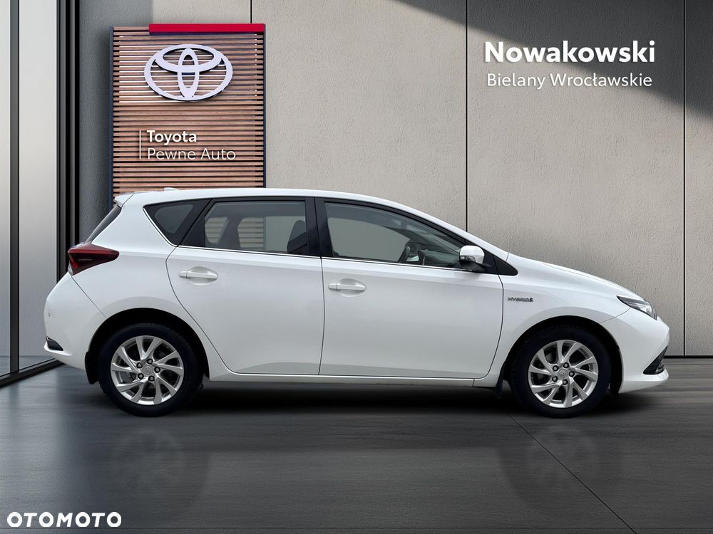 Toyota Auris - 27