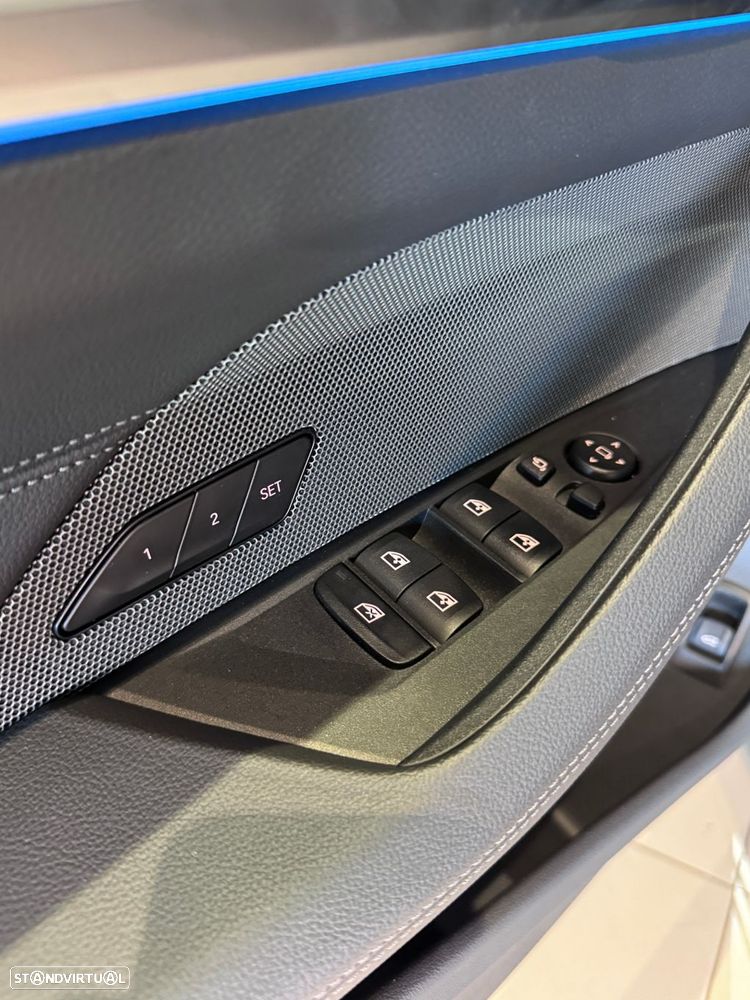 BMW i4 eDrive40 Pack Desportivo M Pro - 44