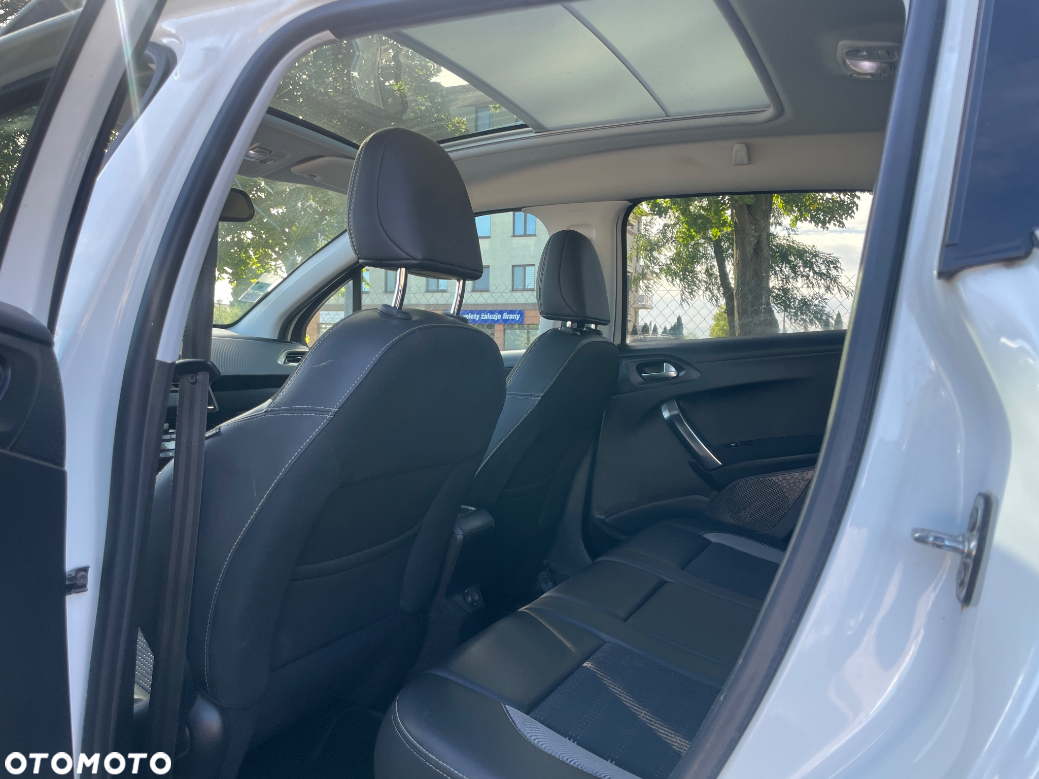 Peugeot 2008 PureTech 110 Stop&Start Style - 20