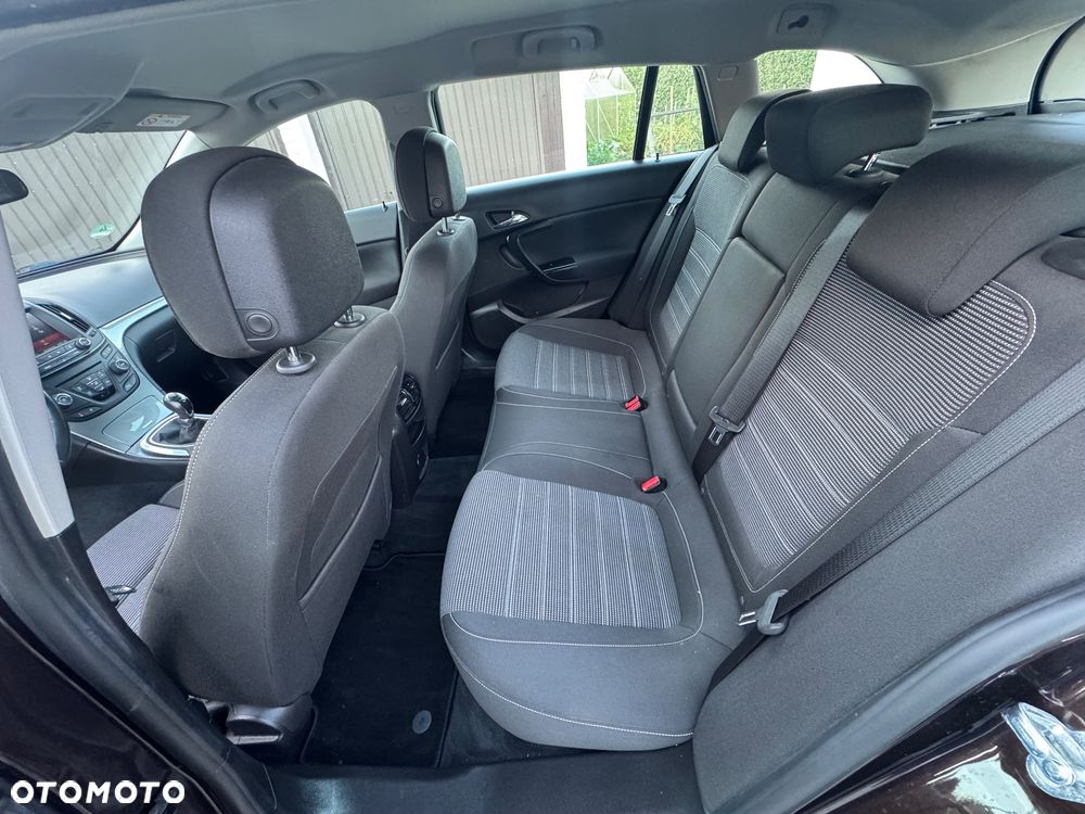 Opel Insignia - 24