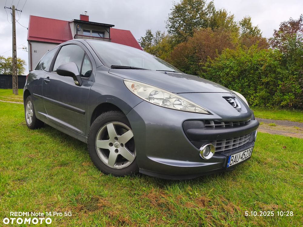 Peugeot 207 - 2