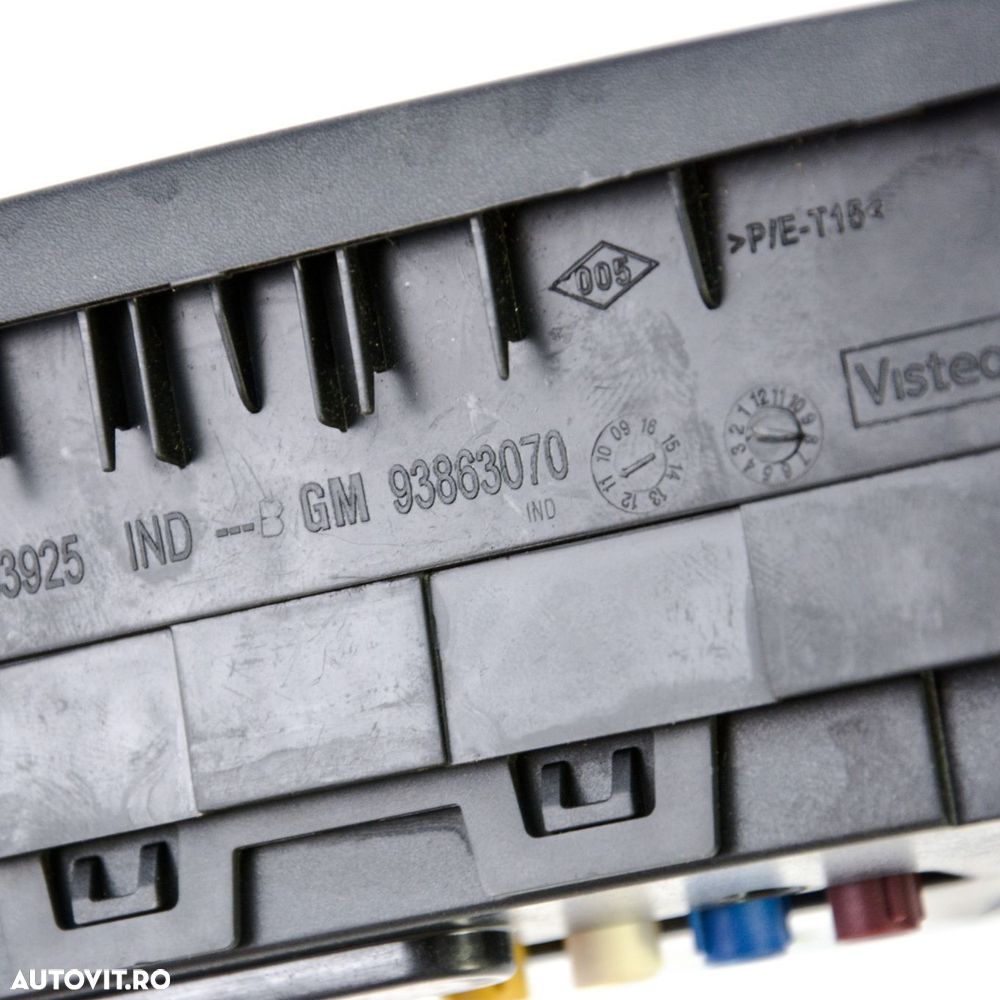 Navigatie Renault TRAFIC 2  2001  > 2014 2.0 dCi 115 (FL01, FL0U) Mot - 8