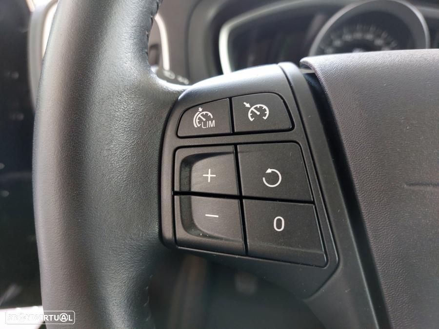 Volvo V40 2.0 D2 Kinetic Eco - 24