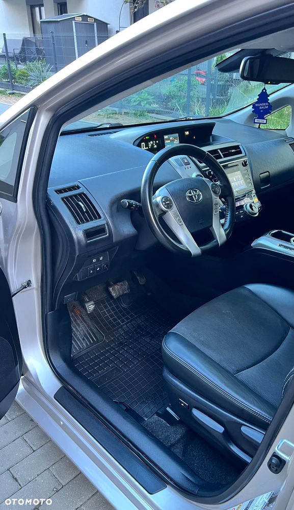 Toyota Prius+ 1.8 HSD Premium - 19