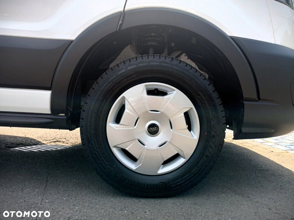 Ford Transit - 24