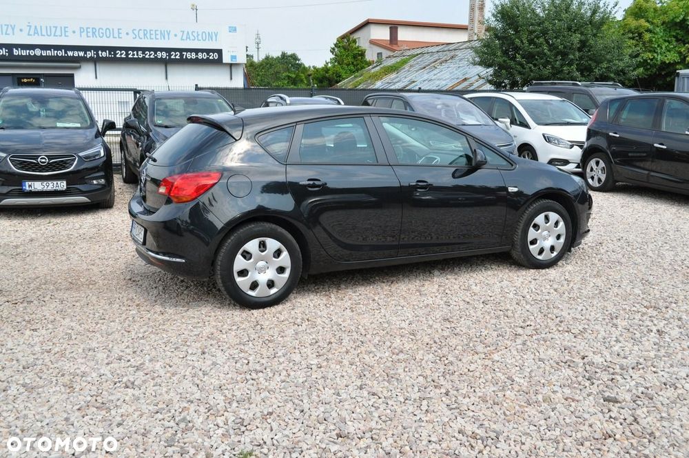Opel Astra 1.6 Automatik Style - 5