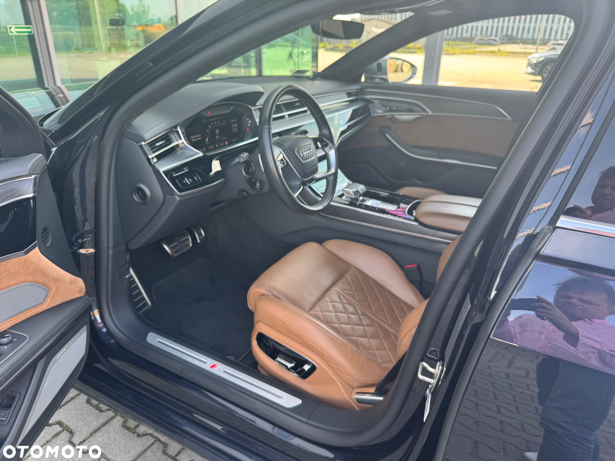 Audi S8 - 11