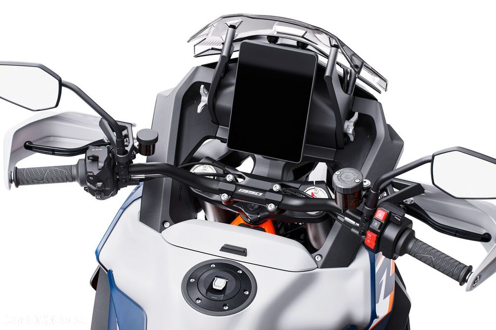 KTM Adventure - 10
