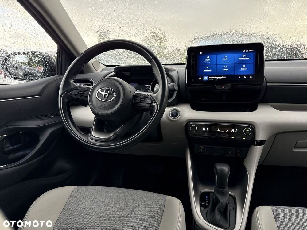 Toyota Yaris 1.5 Executive CVT - 24