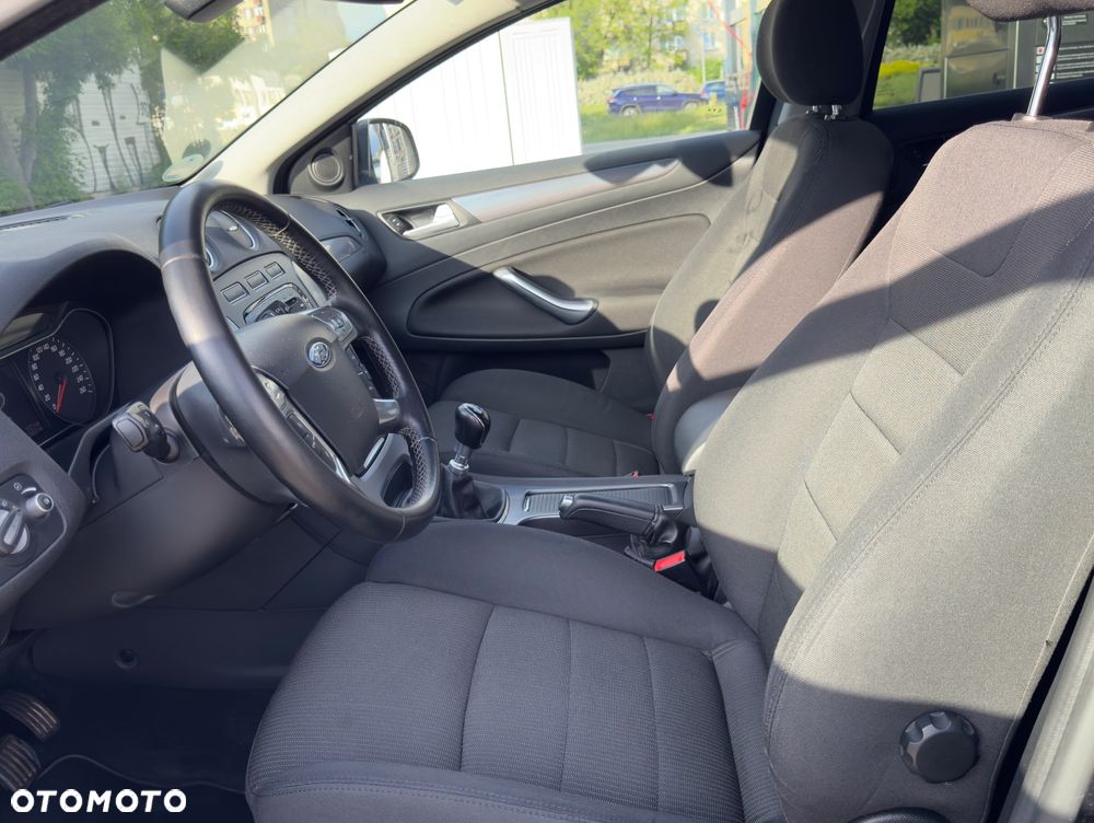 Ford Mondeo 2.0 TDCi Titanium S - 14