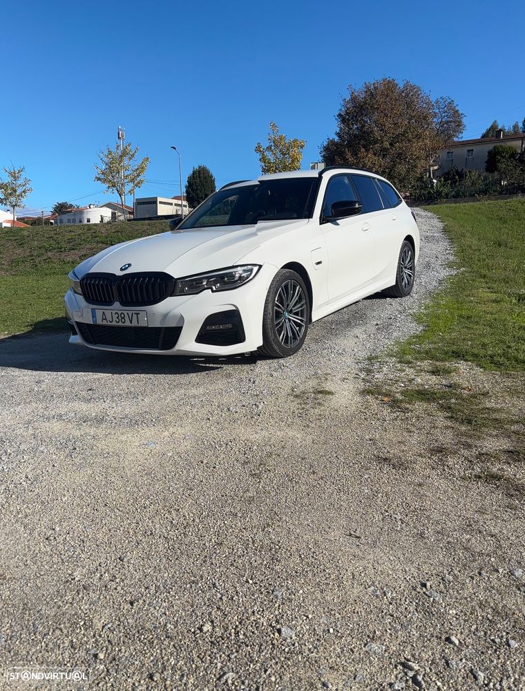 BMW 320 e Pack M Auto - 4