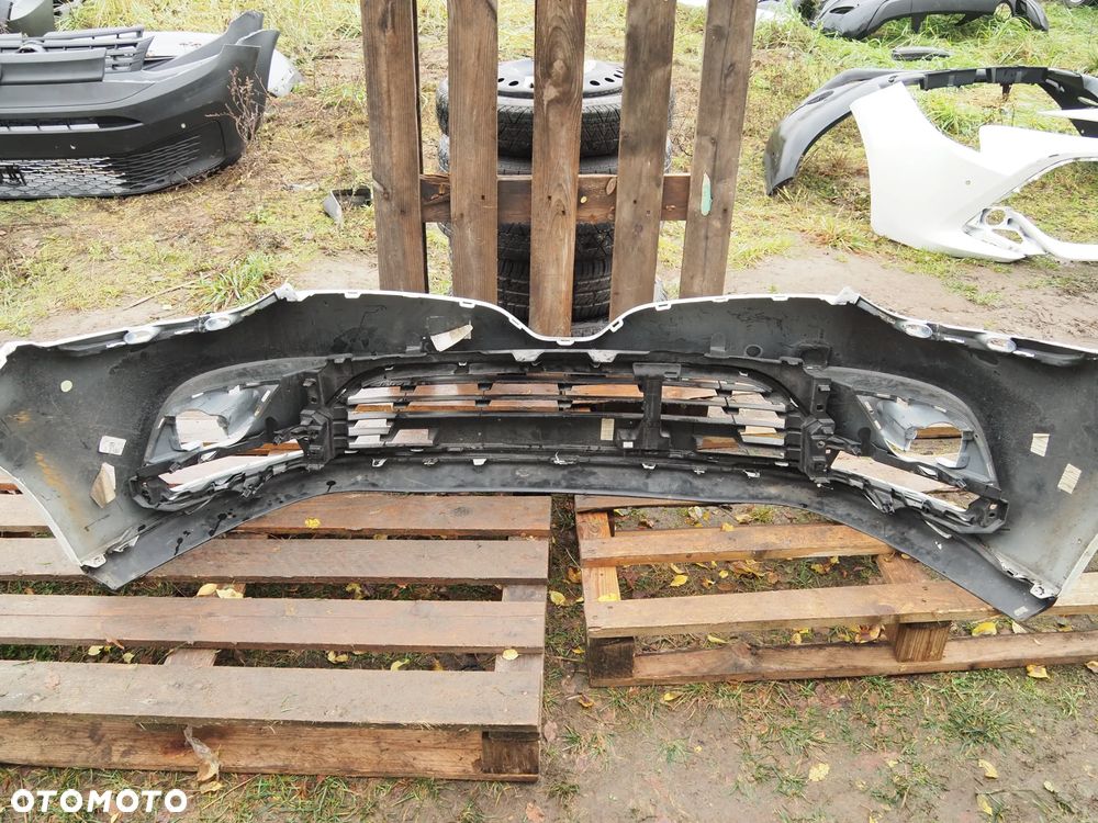Zderzak przód przedni Renault Clio 4 Lift - 16