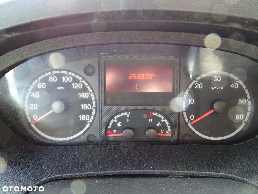 Peugeot Boxer 2,2 HDI -130 koni ,L3 H2 , Klimatyzacja-Sprawna , paka długa 3,75 m. Cały w oryginale ! - 15
