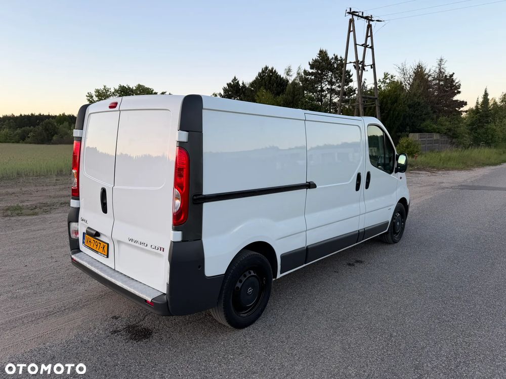 Opel VIVARO*100%oryginał*klima*pełbny blaszak*DUŻO ZDJĘĆ - 15