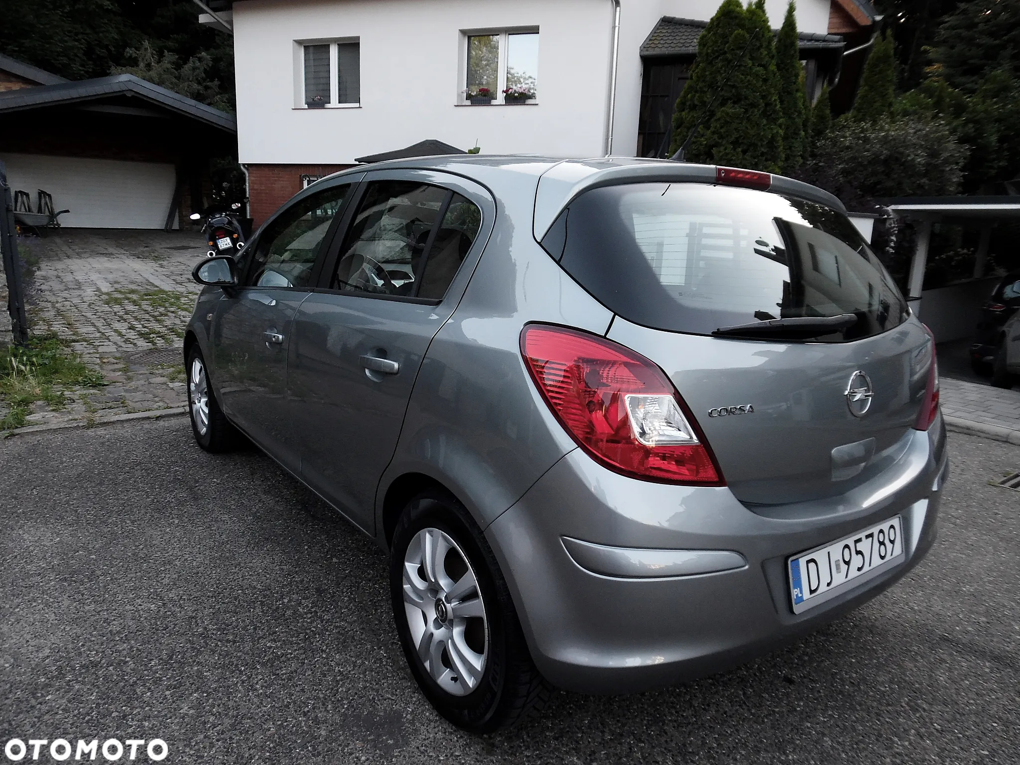 Opel Corsa - 3