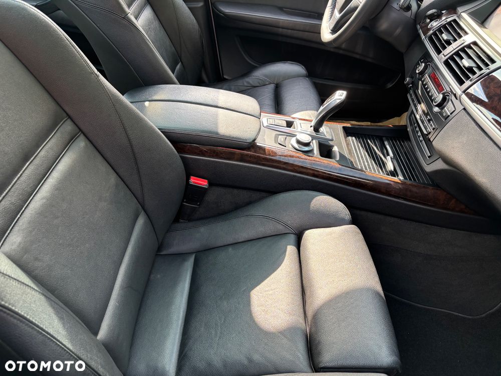 BMW X5 xDrive30d - 25