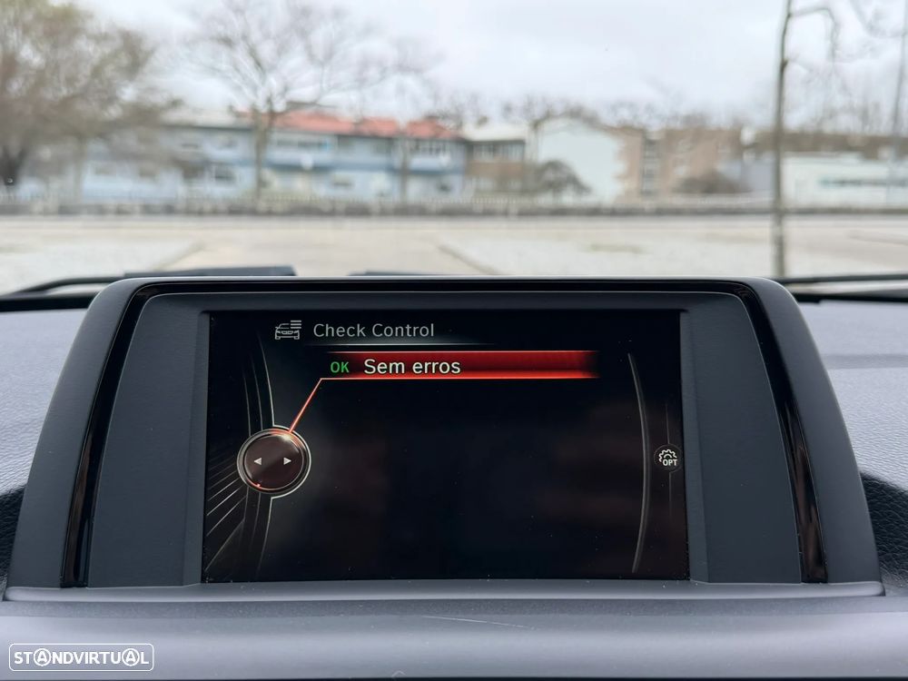 BMW 118 i Sport Line - 33