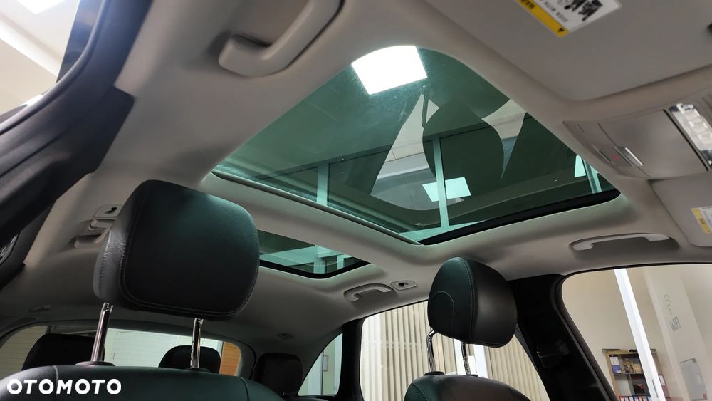 Mercedes-Benz GLC - 34