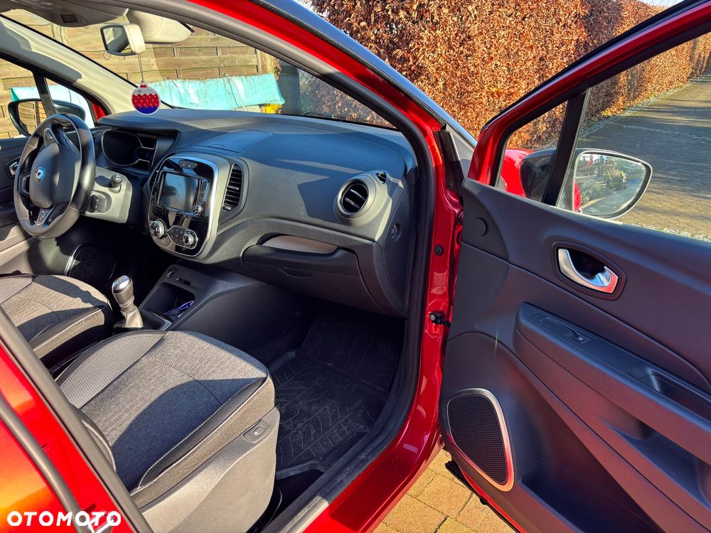 Renault Captur 1.2 Energy TCe XMOD - 26