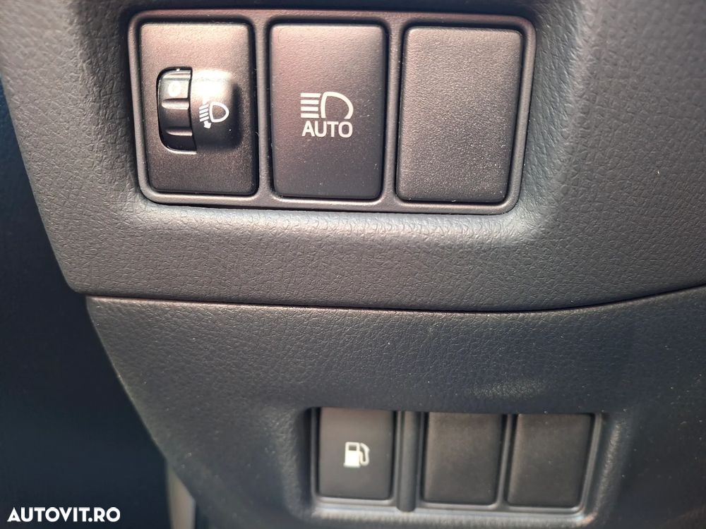 Toyota C-HR 1.8 HSD 4x2 CVT C-enter - 14