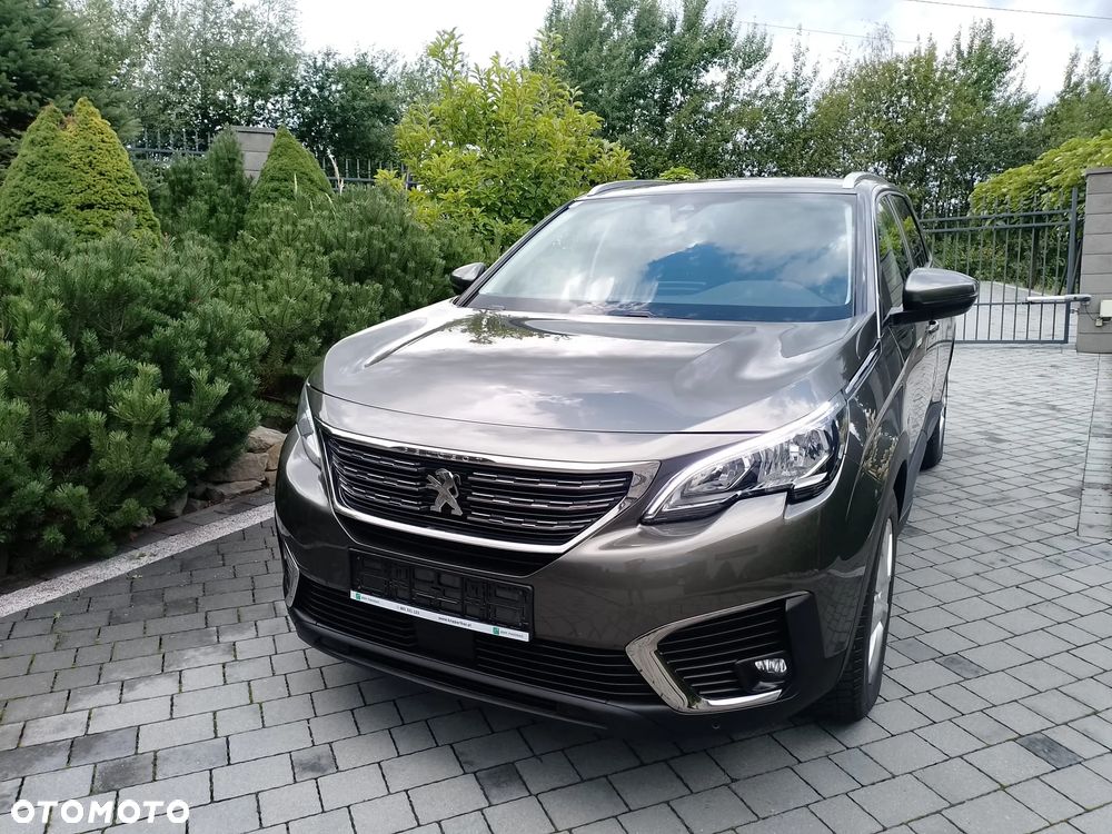 Peugeot 5008 2018 photo 3