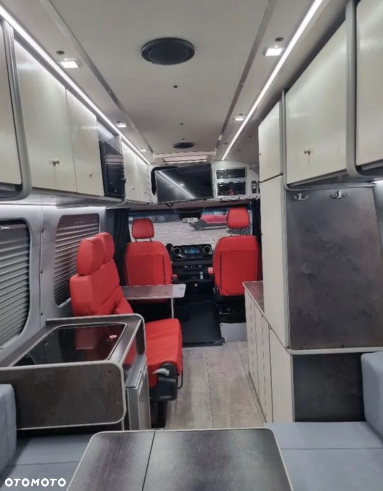 Mercedes-Benz SPRINTER - 9