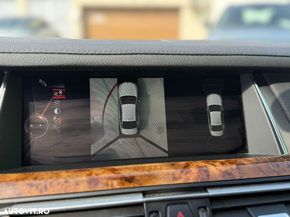 BMW Seria 7 740d xDrive Edition Exclusive - 10