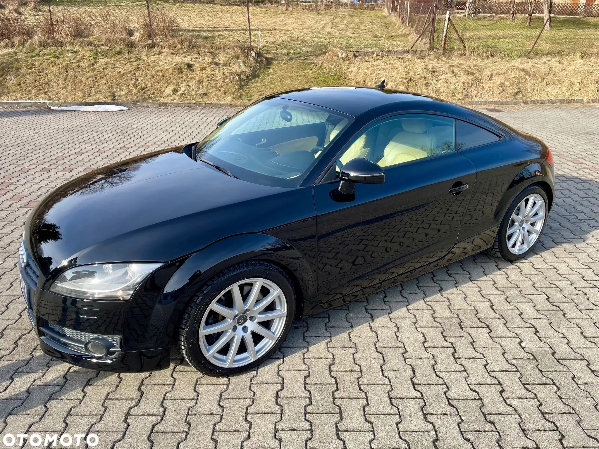 Audi TT - 1