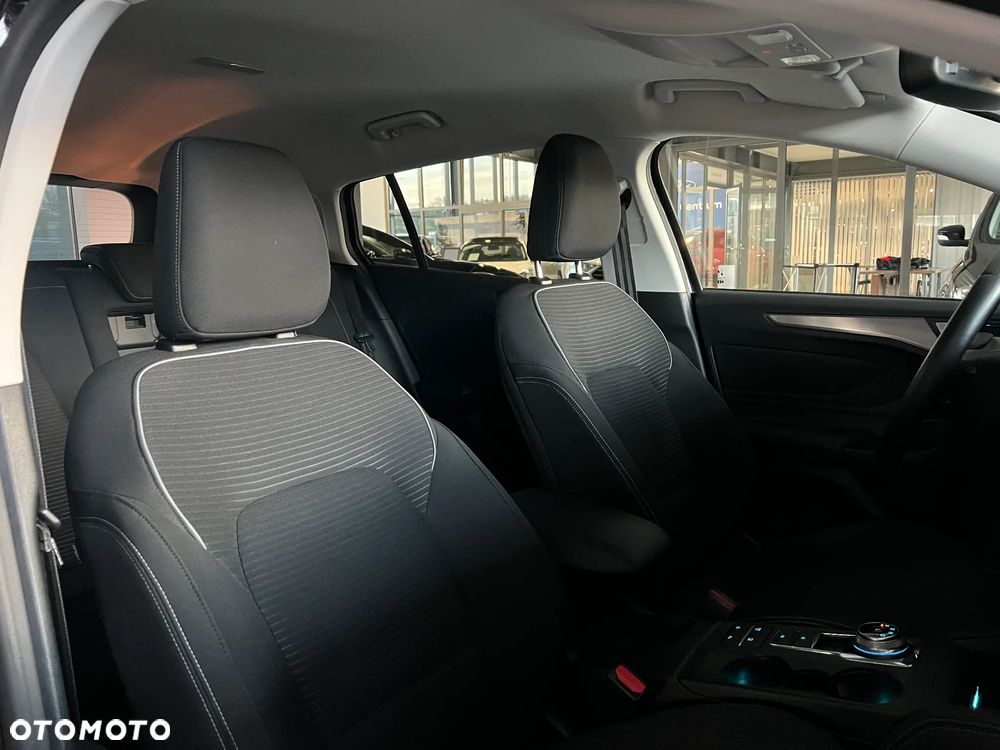 Ford Focus 2.0 EcoBlue Titanium Business - 40
