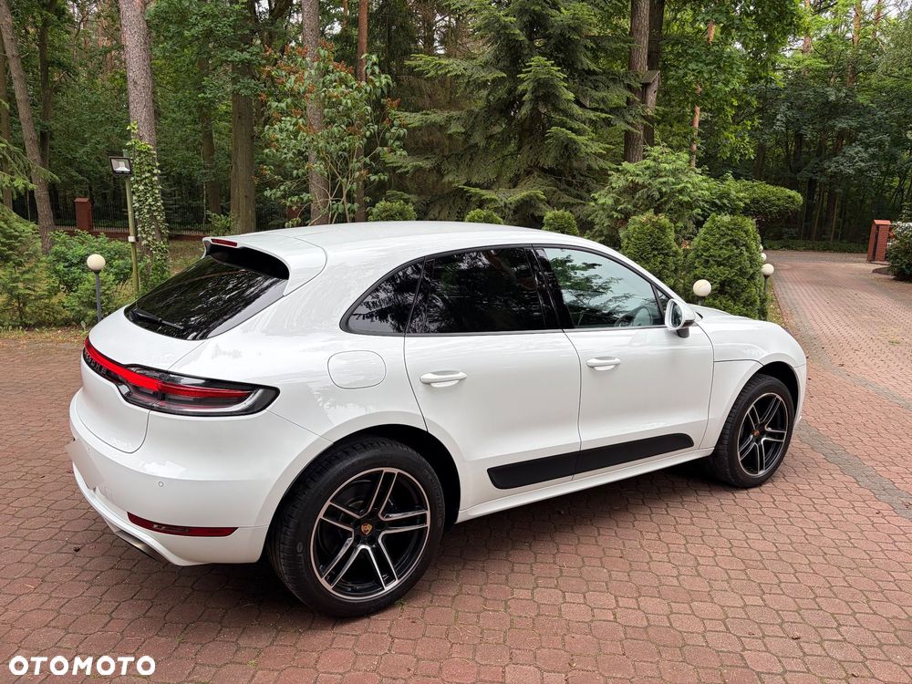 Porsche Macan - 3