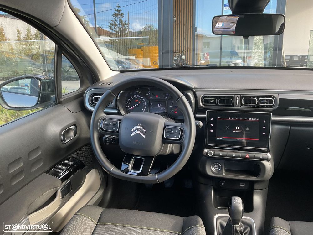 Citroën C3 1.2 PureTech Shine - 34