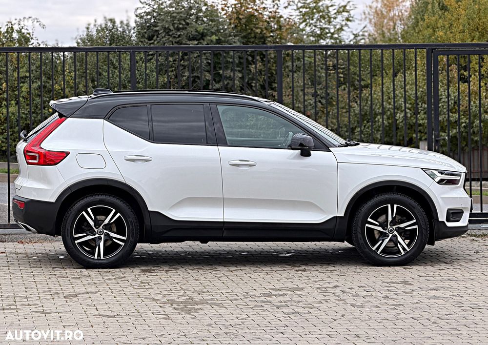 Volvo XC 40 D4 AWD R-Design - 9