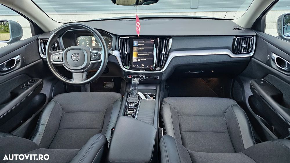 Volvo V60 D4 DRIVe Momentum - 15