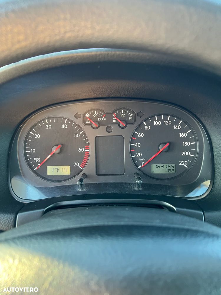 Volkswagen Golf 1.4 Ocean - 16