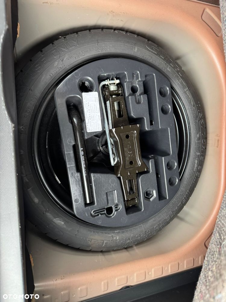 Renault Captur 1.2 TCe Zen EDC - 14